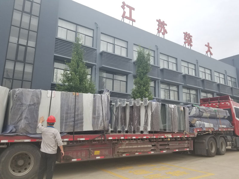榮大發(fā)往安徽第二批公交候車(chē)亭發(fā)貨記錄